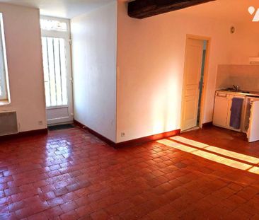 A LOUER : un appartement de type F2 de 52,77 m² comprenant : une en... - Photo 2