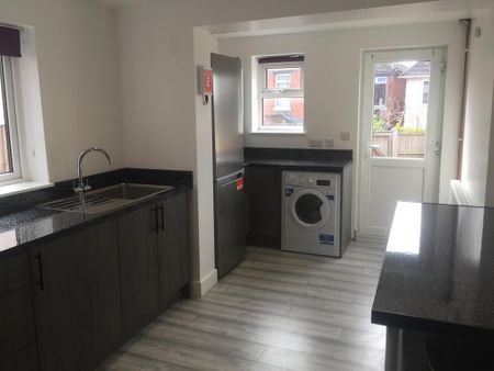 4 bedroom house to rent - Photo 4