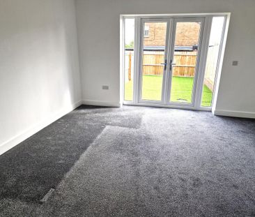 2 bedroom terraced house to rent - Photo 5