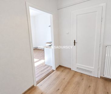 Przytulna kawalerka z dużym balkonem - Łokietka - Photo 3
