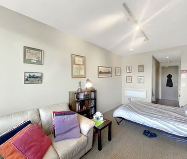 ***Welcome to apartment S4.04A in Revolucion Apartments.*** - Photo 4