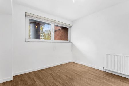 2 bedroom maisonette to rent - Photo 3