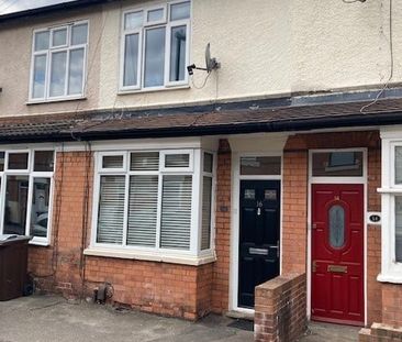 2 Bed Terraced House, Mafeking Street, NG2 - Photo 2