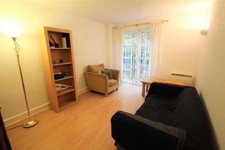 Equity Square, Shacklewell Street, Shoreditch, E2 - Photo 3