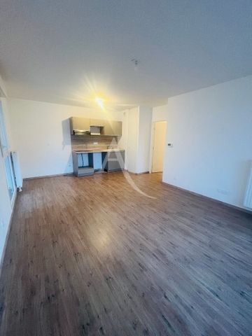 Location Appartement 3 pièces 60m² - Photo 2