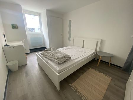 DESTINATION FINALE - Location Appartement nantes : 74.2 m2 - Photo 3