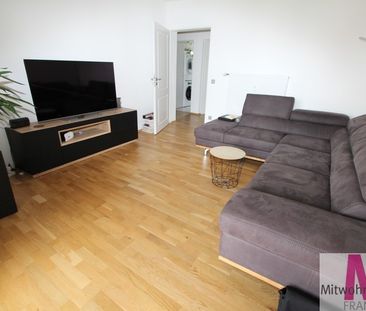 schöne,hochwertige 3 Zimmer Whg, Nähe Friedrich Ebert Platz - Photo 2