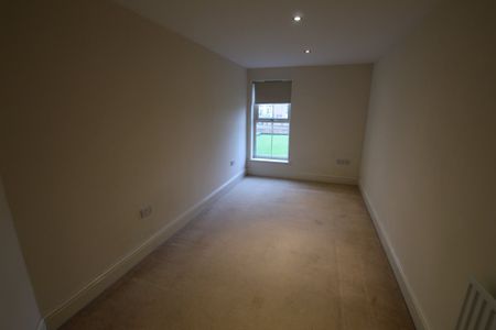 2 Bed Apartment - Photo 2