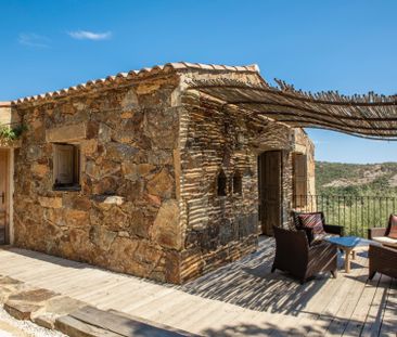 Rental Villa Porto-Vecchio 5 Rooms 120 m² - Photo 1