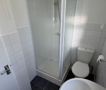 Kingsland Close - Photo 1