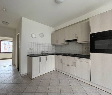 Appartement te huur - Photo 1