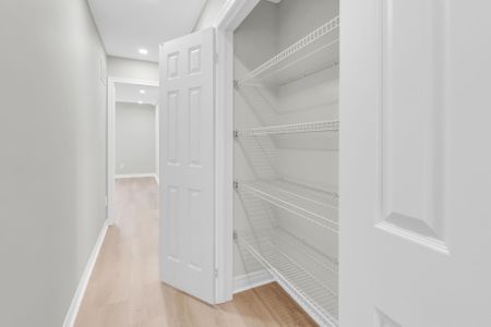 For Lease - 2250 Rockingham Drive Unit# 43, Oakville, Ontario - Photo 5