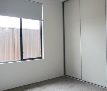 Brand New Dual Living Four Bedroom Home! - Photo 3