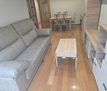 Alquiler de piso en Calle do Conde - Foto 4