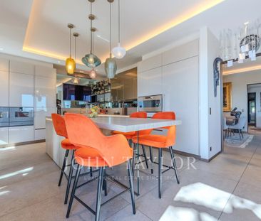 Maison à louer Mougins, Cote d'Azur, France20 000 EUR / Mois - Photo 1