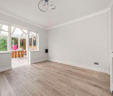 Moorfield Road, Denham, UB9 - Photo 3