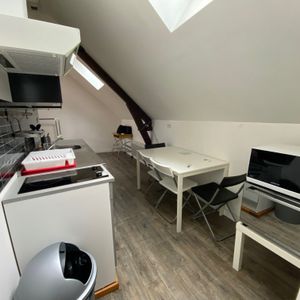 Location Appartement 1 pièce 19m² CHATEAUBRIANT 44110 - Photo 2