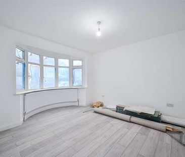 Belmont Avenue, New Malden, KT3 - Photo 1