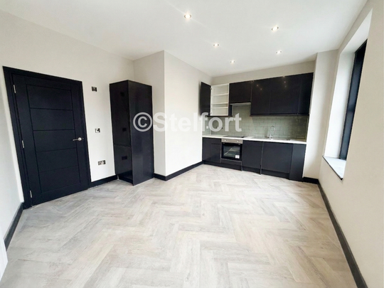 New Cross Road, SE14, London - Photo 1