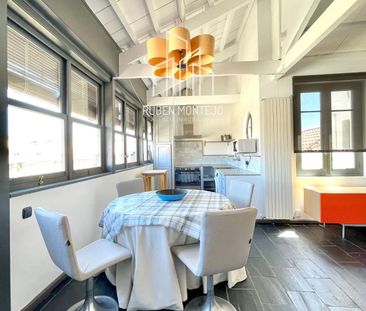 Ático de alquiler en Del Peso, Barrio del Centro - Photo 1