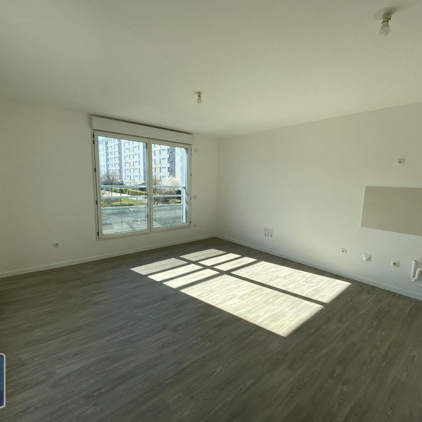 Location Appartement 2 pièces 49m² CHAMPIGNY SUR MARNE 94500 - Photo 1