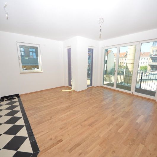 Hochwertige 3-Zimmer-Neubauwohnung im Areal der ehemaligen Kunstdruckanstalt Dr. Trenkler – Co ! - Photo 1