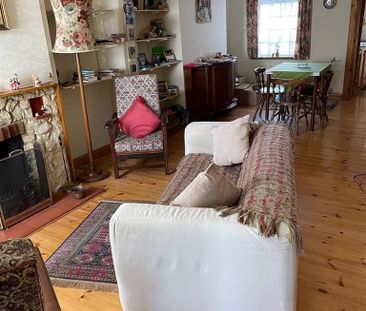 2 bedroom terraced house to rent - Photo 4