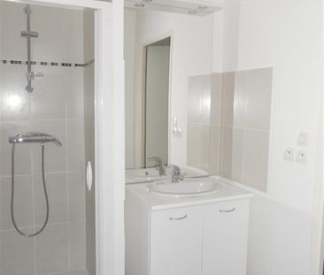 Location Appartement 2 pièces 45m² LA CHAPELLE SUR ERDRE 44240 - Photo 6