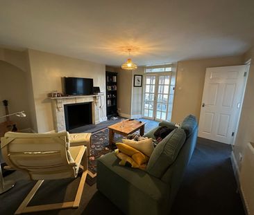 1 Bed Flat, Cheltenham Road, BS6 - Photo 1