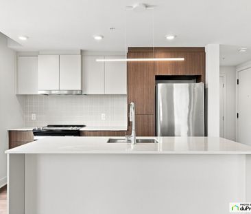 555-1050, decarie, Côte-des-Neiges / Notre-Dame-de-Grâce à louer - Photo 2