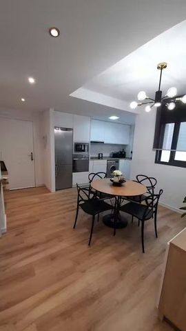 Calle Arolas, Valencia, Valencian Community 46001 - Photo 3