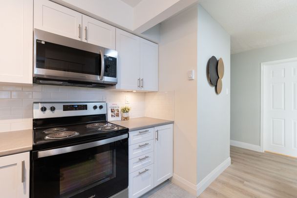 For Lease - 240 Ormond Drive Unit# C1, Oshawa, Ontario - Photo 1