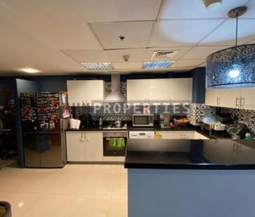 NEW TO MARKET | VACANT | ZAABEEL VIEW - Photo 2