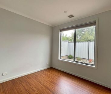 Immaculate Unit - Photo 5