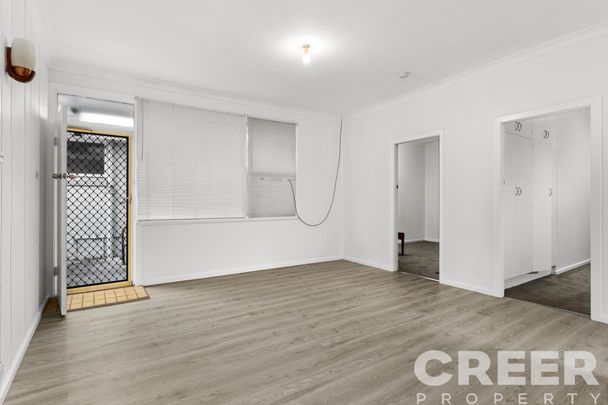 4/4 Algona Road, Charlestown - Photo 1