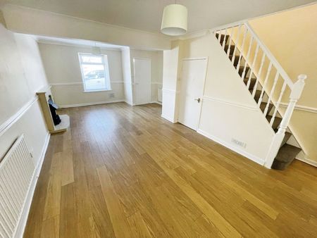 Kimberley Terrace, Georgetown, TREDEGAR - Photo 3