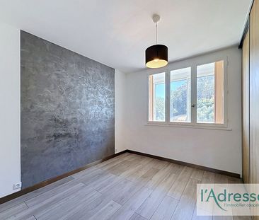 Location Appartement 3 pièces 54m² - Photo 3