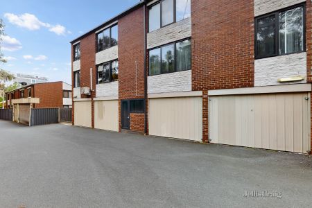 24/36 Egan Street, Richmond VIC 3121 - Apartment For Rent | Domain - Photo 3