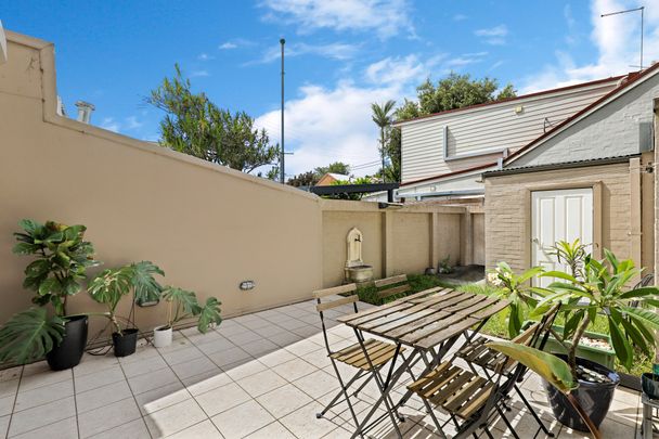 157 Railway Parade, Erskineville NSW 2043 - House For Rent | Domain - Photo 1