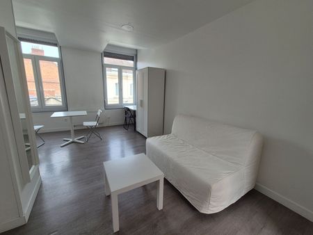 Location Appartement 1 pièce 22m² - Photo 2