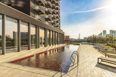 1 Bed Flat, Amelia House, E14 - Photo 2