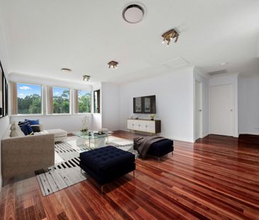 Spacious Family Home in a Quiet Cul-de-Sac - Photo 2