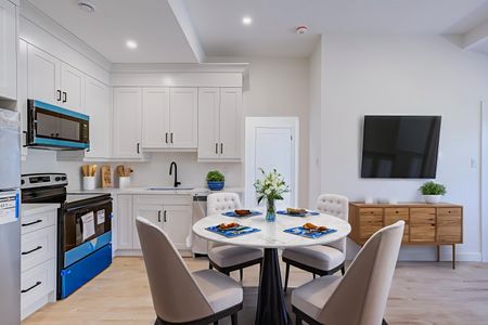 For Lease - 153 Mary Street, Barrie, Ontario - Photo 5