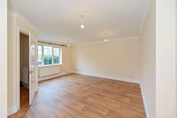 Walwyn Close, Birdham, PO20 - Photo 1