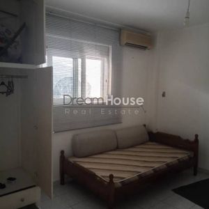 Studio/Γκαρσονιέρα για ενοικίαση Κέντρο (Ρίο) - Photo 2