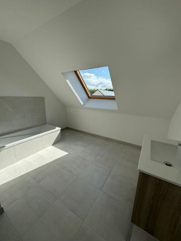 Location Maison 6 pièces 113m² - Photo 3