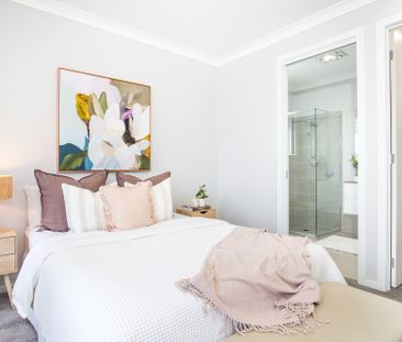 Modern Duplex Living: Settle In Before Christmas! - Photo 5