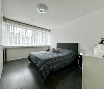 Helle 3.5-Zimmer-Wohnung mit Balkon und Garage in Burgdorf - Foto 4