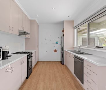 Thinking of selling? Contact our agent - Photo 3