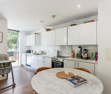 Apartment to let in Vermilion Apartments, Gunmakers Lane, E3 - Photo 1